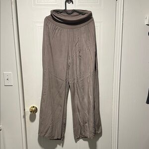 Beyond Capry Jump pant